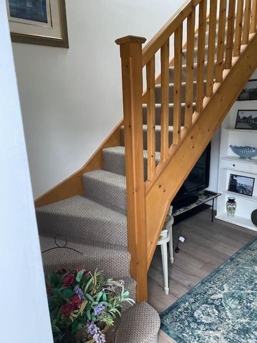 Helens Haven First Floor Apartment Via Stairs Preston  Luaran gambar